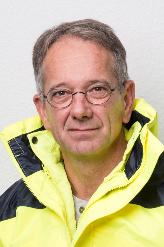 Bausachverständiger, Immobiliensachverständiger, Immobiliengutachter und Baugutachter  Frank Herrmann Aach